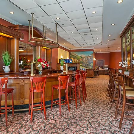 Chelsea Savoy Hotel New York Buitenkant foto