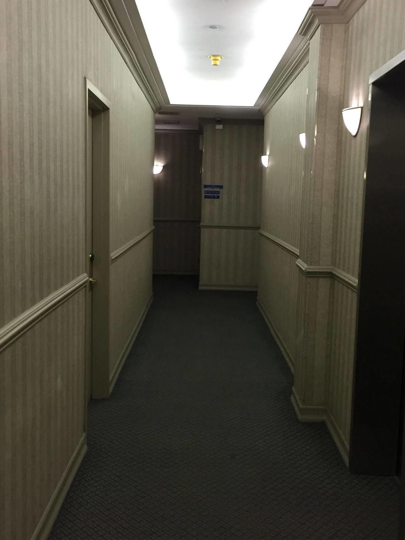 Chelsea Savoy Hotel New York Buitenkant foto